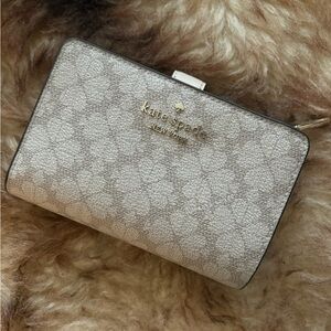 Kate Spade Wallet - New